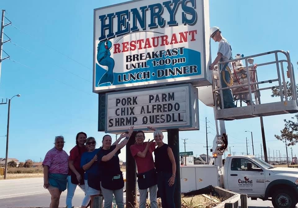 Henry's restaurant deals
