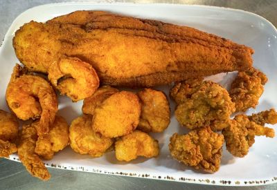 Henry&#039;s Restaurant photo